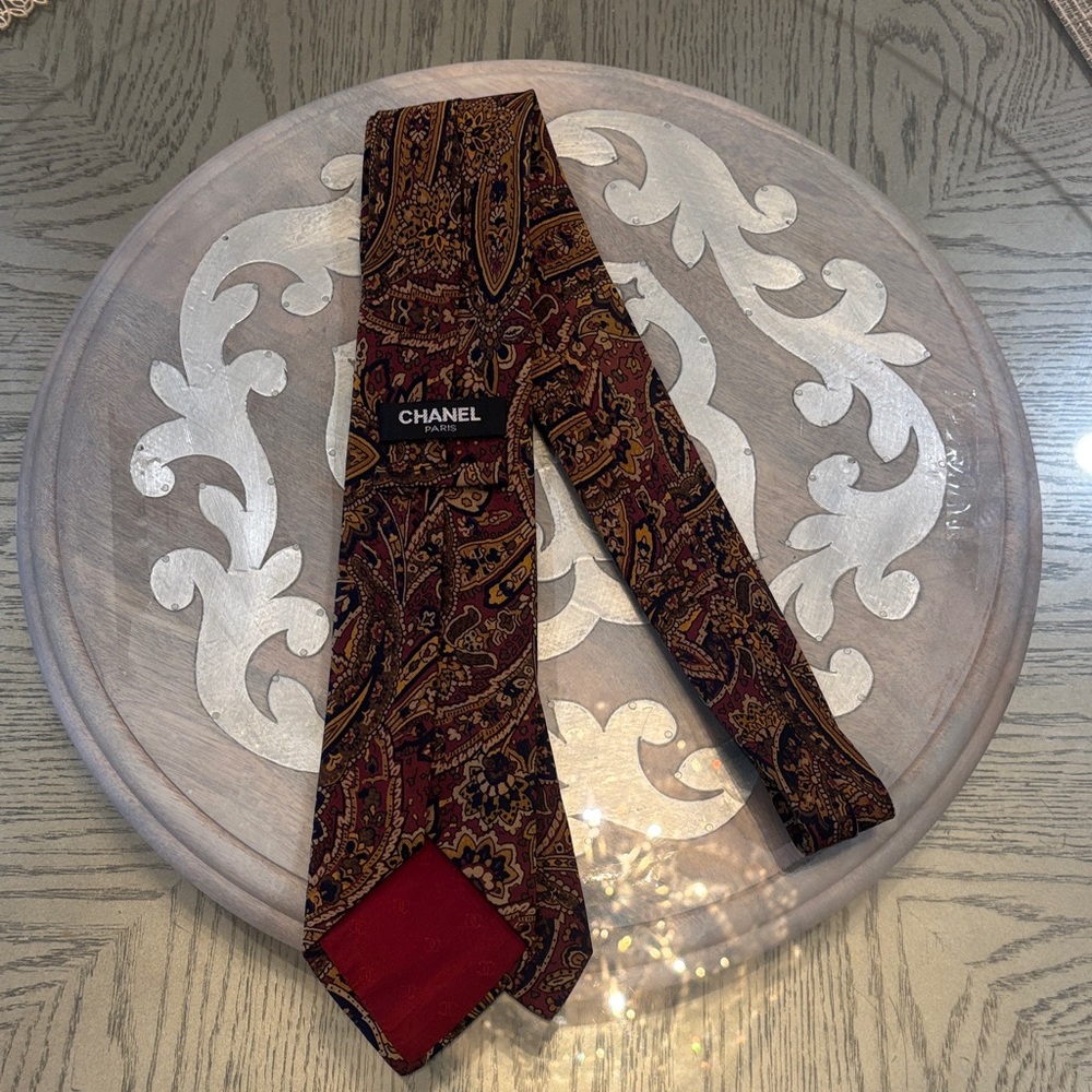 CHANEL Men's Paisley Silk Tie in Burgundy and Gold Accents